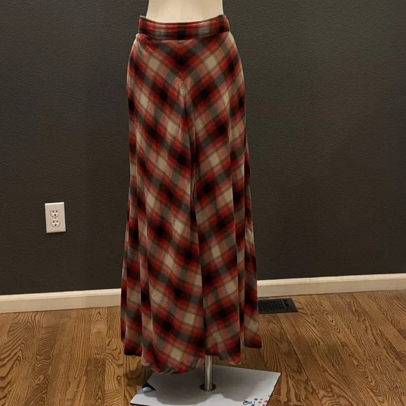 EUC. GAP - a-line/flare Maxi Skirt - Red, Black, White plaid flannel - Picture 2 of 16